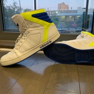 High top Adidas Originals.